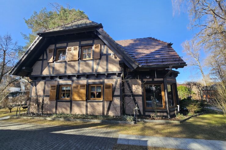 Wassergrundstück mit Einfamilienhaus in Kablower Ruhiglage!
